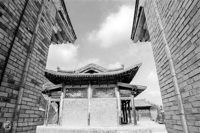 蘭州莊嚴(yán)寺，曾經(jīng)是一位帝王的皇宮內(nèi)苑