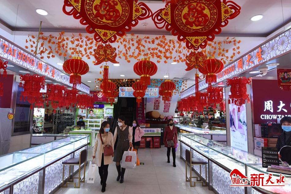 防疫營(yíng)業(yè)“兩不誤” 天水商業(yè)門店陸續(xù)開(kāi)門迎客