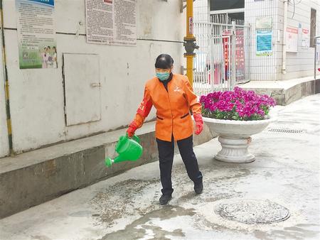 “三不管”樓院變身舒心家園——蘭州市城關(guān)區(qū)推進老舊樓院整治破解城市管理難題