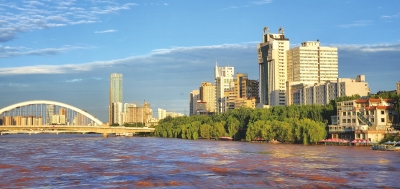 護(hù)好黃河水 保衛(wèi)蘭州藍(lán) 再造金城綠——蘭州市加強(qiáng)黃河流域生態(tài)保護(hù)、推進(jìn)高質(zhì)量發(fā)展綜述