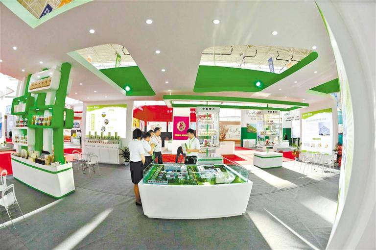 云展示、云推介、云洽談、云簽約 打造永不落幕的網(wǎng)上藥博會