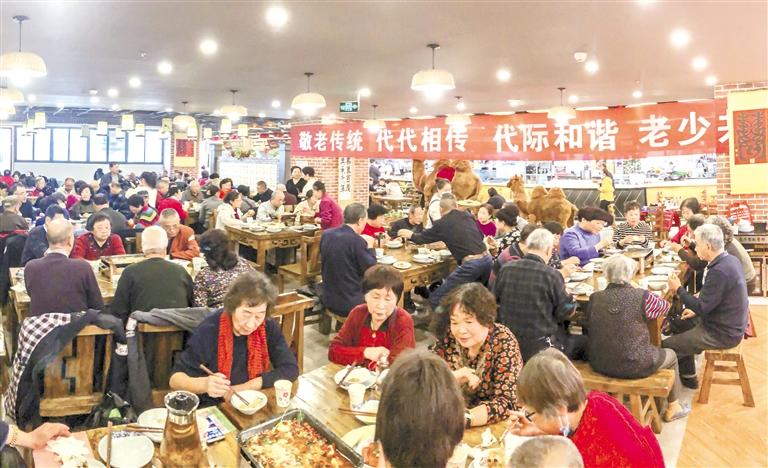 孝滿金城、德潤人心 蘭州市舉辦第六屆千叟宴感恩活動