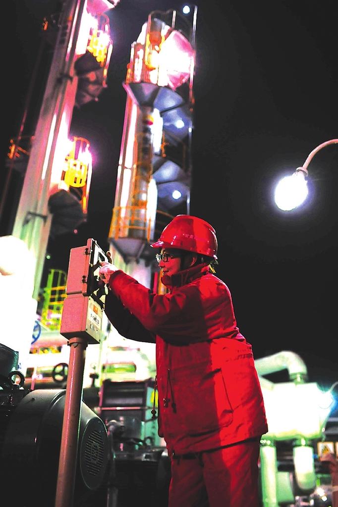 蘭州熱電公司提前開閘送熱鍋爐、管網(wǎng)運(yùn)行狀況良好