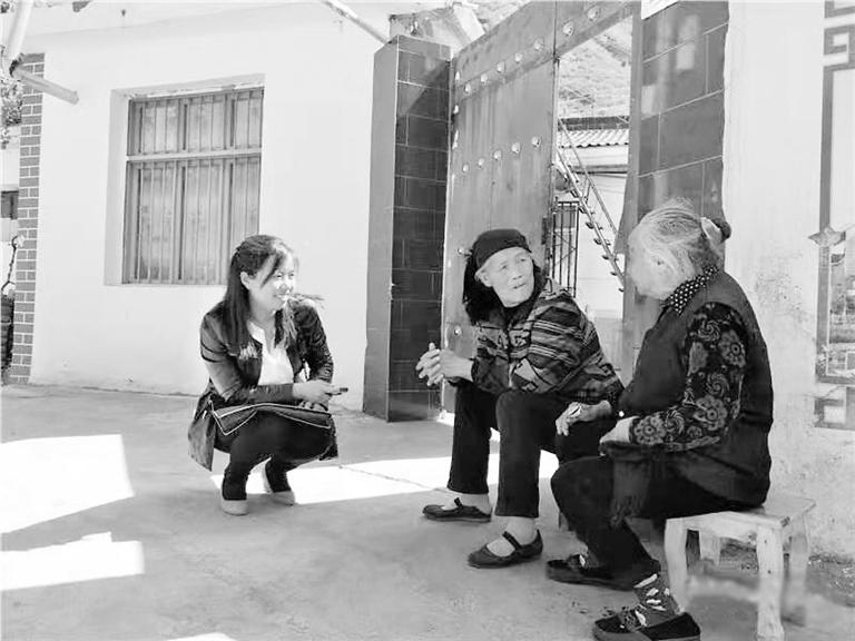 追記全國(guó)優(yōu)秀共產(chǎn)黨員張小娟系列報(bào)道之二 用知識(shí)改變家鄉(xiāng)貧困面貌