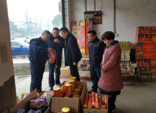 蘭州市市場監(jiān)管部門開展煙花爆竹專項(xiàng)檢查