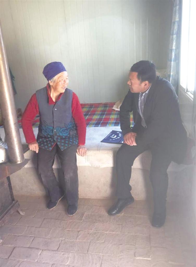 榆中縣扶貧開發(fā)辦公室黨組書記、主任王國福：建言獻策當助手 沖鋒陷陣排頭兵