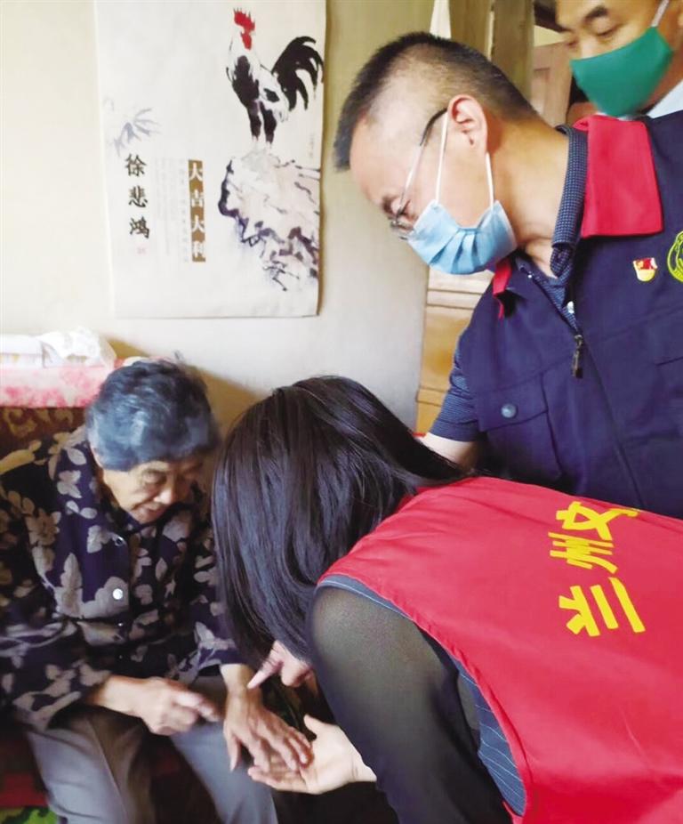 在公益志愿服務(wù)中踐行初心使命——記中國好人、城關(guān)區(qū)一方公益慈善協(xié)會黨支部書記高平