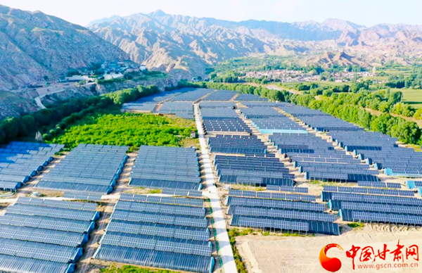 【奮斗百年路 啟航新征程 脫貧攻堅答卷】以村為家，把貧困戶當家人——記全國脫貧攻堅先進個人錢有