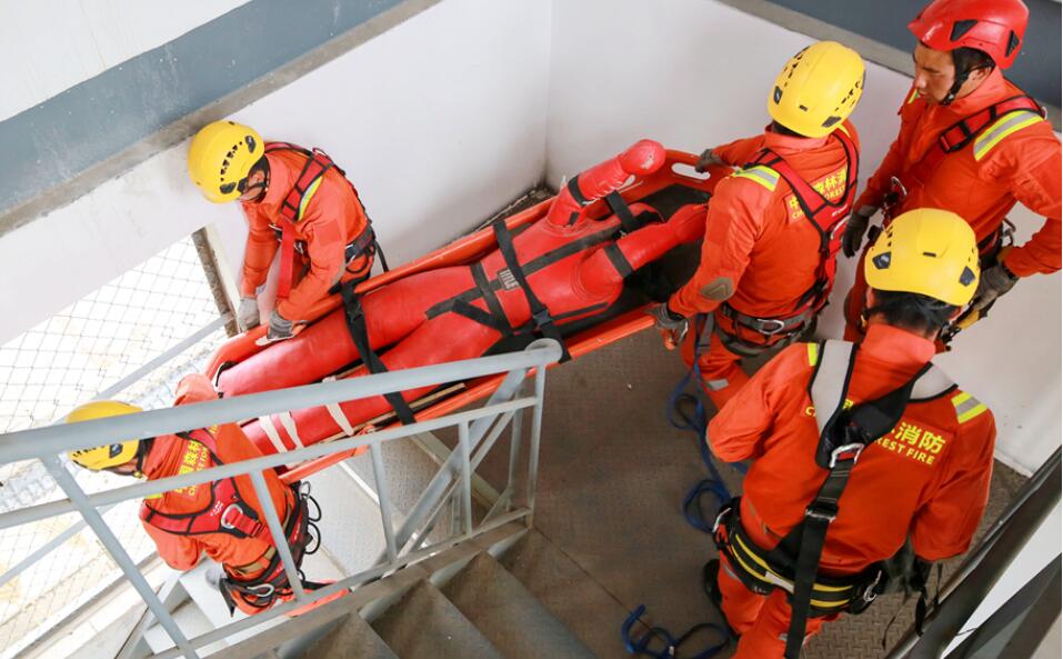 【隴拍客】超燃！ “火焰藍(lán)”競技比武火力全開