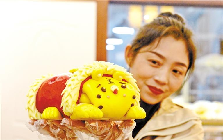 小老虎花餑餑，你舍得吃嗎？