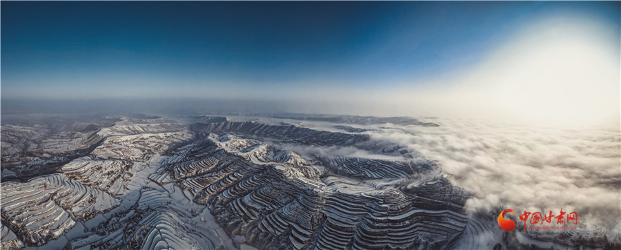 【隴拍客】蘭州榆中：穿越云?？刺萏?雪后家園似仙境