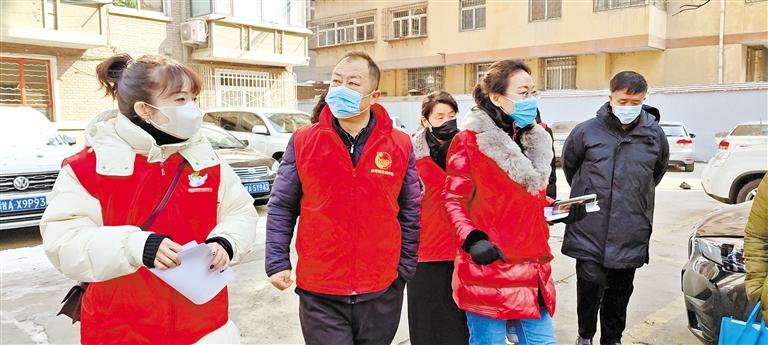 【新春走基層】解決雞毛蒜皮 感受社區(qū)“微幸?！?>
        </a><em>【新春走基層】解決雞毛蒜皮 感受社區(qū)“微幸福”</em></li>
    <li><a  target=