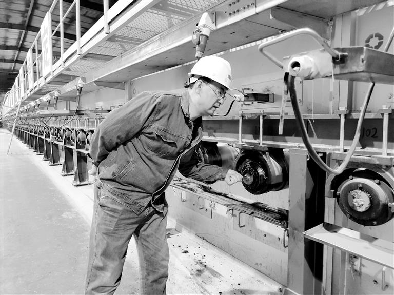 高溫下的堅(jiān)守，讓世界變得更“透明”